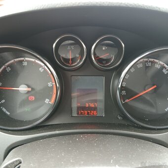 Opel Meriva - 16
