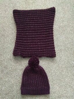 Nové dámské pletené sety - čepice, šála/kruhová šála - 16