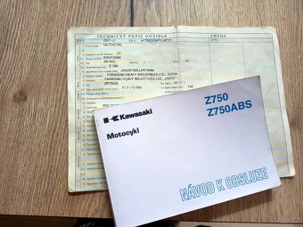 Kawasaki Z750 - 16