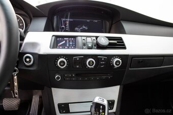 BMW Rad 5 530 xi A/T - 16