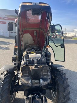 Traktor Case Quantum 85F - 16