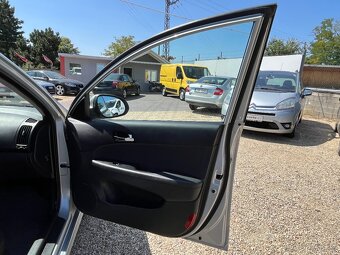 Hyundai i30, 1.6CRDi 66kw - 16