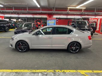 Škoda Octavia RS 2.0 TDI 135 kW – 1. majitel, top stav - 16