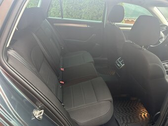 Škoda Superb 2.0 TDi 140kW 4x4 serviska - 16