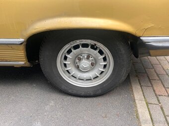 MERCEDES BENZ W107 350SLC MANUÁL - 16