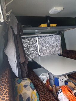 Obytná dodávka Ford Transit - 16
