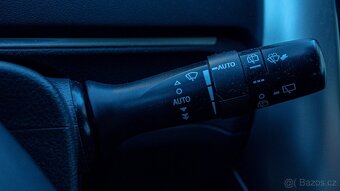 Toyota Verso 1.8 I Valvematic Active - 16