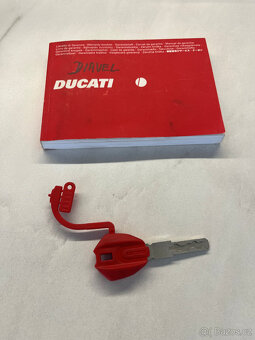 Ducati Diavel Carbon Red - 16