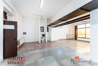 Prodej, komerční/obchodní prostory, 780 m2, Jilemnického 276 - 16