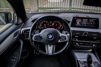 BMW Rad 5 540i xDriveA/T - 16