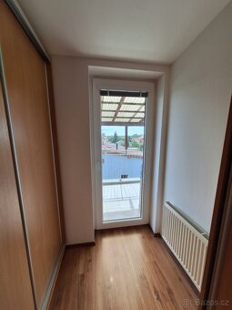 Prodej bytu 4+kk (100,4 m²) s terasou (11,3 m²) - OLOMOUC - 16