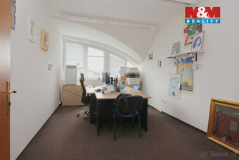 Prodej kancelářského prostoru, Hradec Králové, ul. Vážní - 16