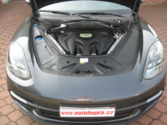 PORSCHE PANAMERA 4E-HYBRID 1. MAJITEL, SERVISKA - 16