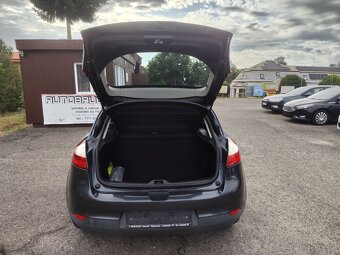 Renault Megane 1.6,16V,74kw.R.V.11/2012.STK Nová.Km 120 500. - 16