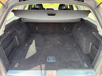 MERCEDES-BENZ E250 CGI //2011 1.MAJITEL 169.500 KM SERVISKA - 16
