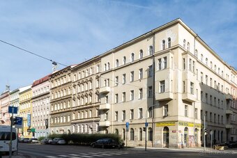 Byt 3+kk po rekonstrukci v ulici Legerova 18, Praha 2 - 16