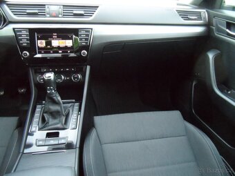 Škoda Superb 2.0 TDI 110 KW Xenon,Manuál,Zachovalé - 16