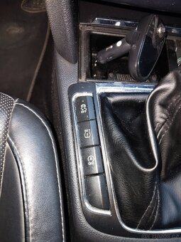 Superb 1.6 2012r.v. - 16