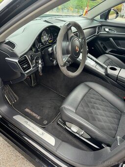 Porsche panamera e-hybrid - 16