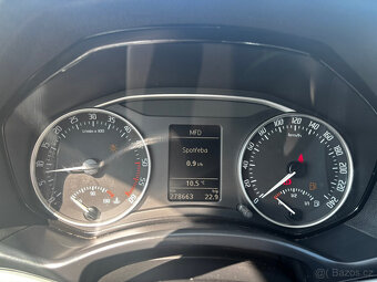 Škoda Octavia 2 2.0TDi 103kW, RV 2011, Facelift, Nová STK - 16