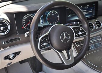 Mercedes-Benz Třídy E 220d 4MATIC - 16