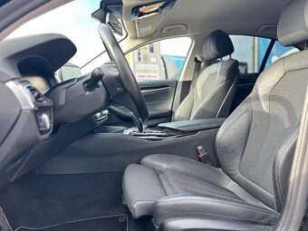 BMW Řada 5 | 520i TwinTurbo - 16