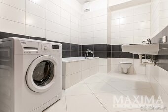 Byt 2+kk o ploše 50 m2 - Praha, Stodůlky - 16