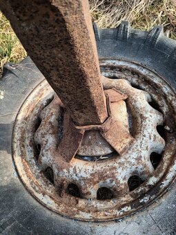 Prodám výheň a kovadlinu ,kovářské nářadí - 16