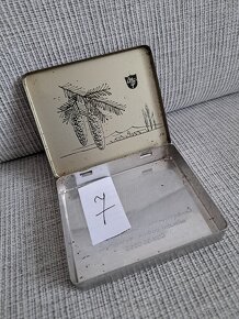 starožitné krabice od cigaret + 1 od pastilek - 16