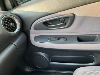 Subaru Impreza 2.0R 2006 118KW 4x4 - 16