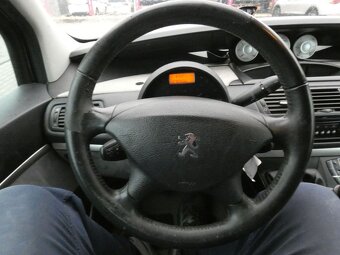 Peugeot 807 2.2 HDI xenony - 16