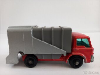 MATCHBOX SUPERFAST - 16