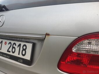 Mercedes-Benz E240 4matic Avantgarde LPG - 16