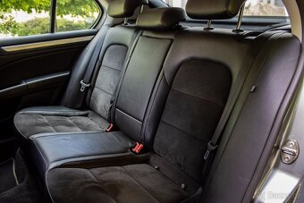 Škoda Superb 3.6 FSI V6 4x4 Elegance DSG / Pano - 16