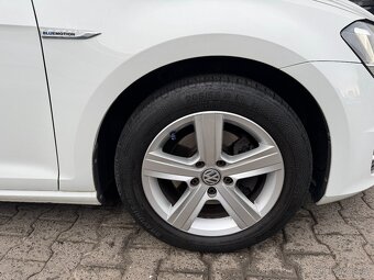 VW Golf 7 Variant 1.4 TGI 81kW DSG Isofix ERGO Park. senz. - 16