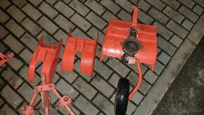 Vari/Tera /// ZÁVAŽÍ+NOSIČE BZN, NZ5, ND, NÁŘADÍ NA ORBU - 16