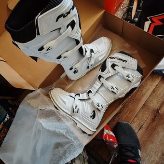 Motokrosové boty Forma - 16