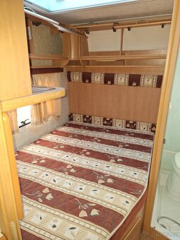 Obytný karavan přívěs SWIFT CHARISMA 550 - 16