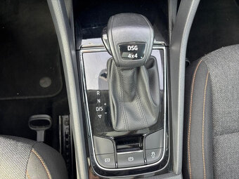Škoda Karoq Clever 2.0 TDi DSG 4x4 -navi,LED,šíbr,temp,150PS - 16