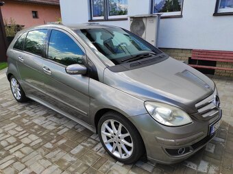 Mercedes Benz W245 180 Cdi - 16