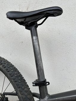 Kolo Specialized Rockhopper 27,5 - 16