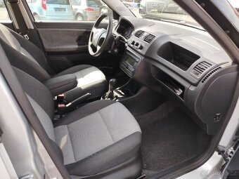 Škoda FABIA 1.2i 51kW, r.v. 4/2009, najeto 185.350km - 16