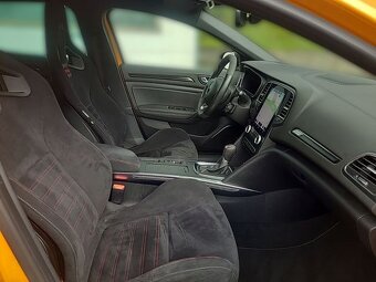 Renault Megane IV RS Trophy - 16