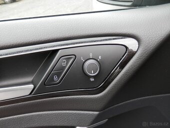 VW Golf 2.0TDi 110Kw, Highline, Masáž, Nové v ČR - 16