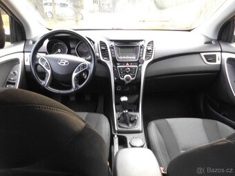 hyundai i30 combi 10.2016-1.6b-88kw-96000km-stk do 1/2027 - 16