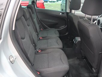 Peugeot 308 1.6HDi,66kW,Premium,1majČR,serv.kn,panorama - 16
