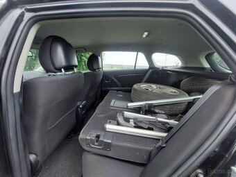 Toyota Avensis, 1,8 16V 108kW   AUTO A/C   VÝHŘEV - 16
