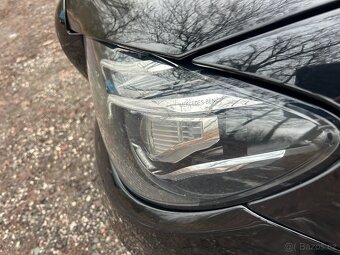 Mercedes-Benz E 220 D 4MATIC (4x4)-1.majitel - 16