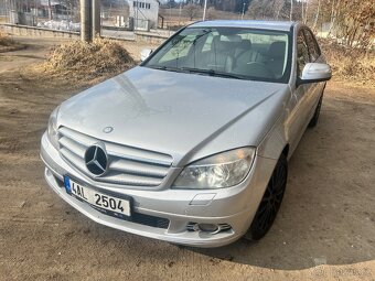 Mercedes C Avantgarde - 16