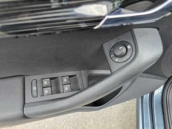 MONDEO 2,0 138kW VIGNALE PANORAMA MASÁŽ 2022 ČR 43tkm - DPH - 16